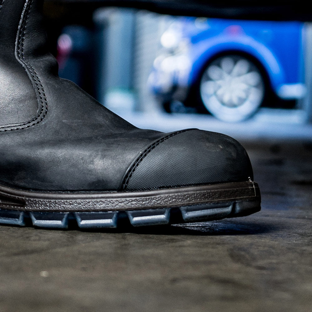 Redback Scuff Capped Boots