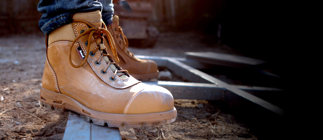 LIMITED PRODUCT Redback Boots | Cobar Lace/Zip up Safety Boots Wheat (USCWZS)